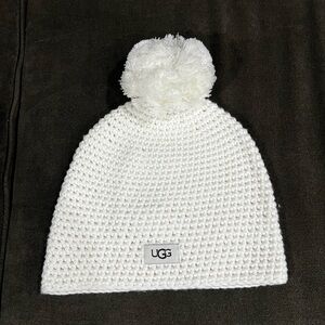 UGG Pom Pom Beanie